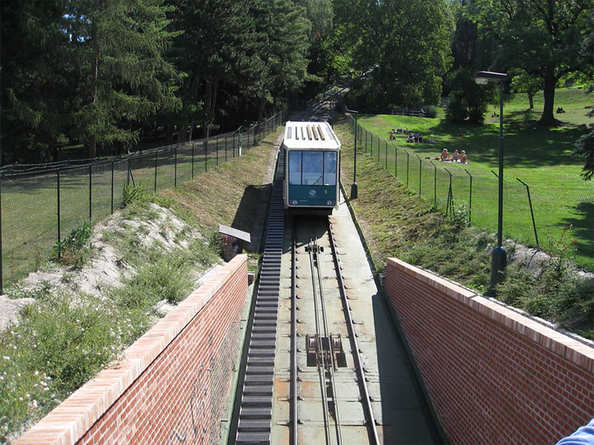 Tram-like funicular on Petrin hill