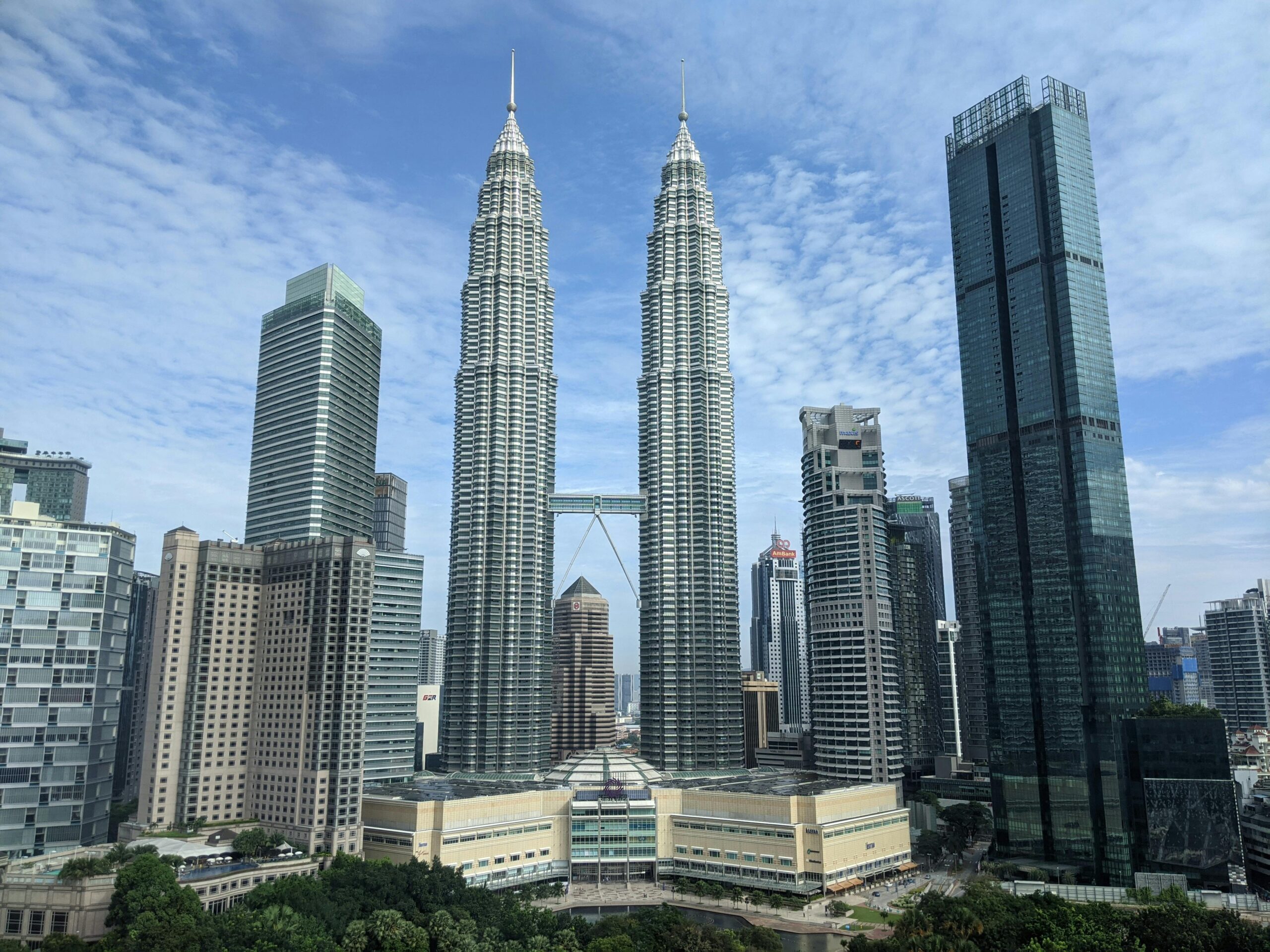 Petronas Towers Kuala Lumpur skyline