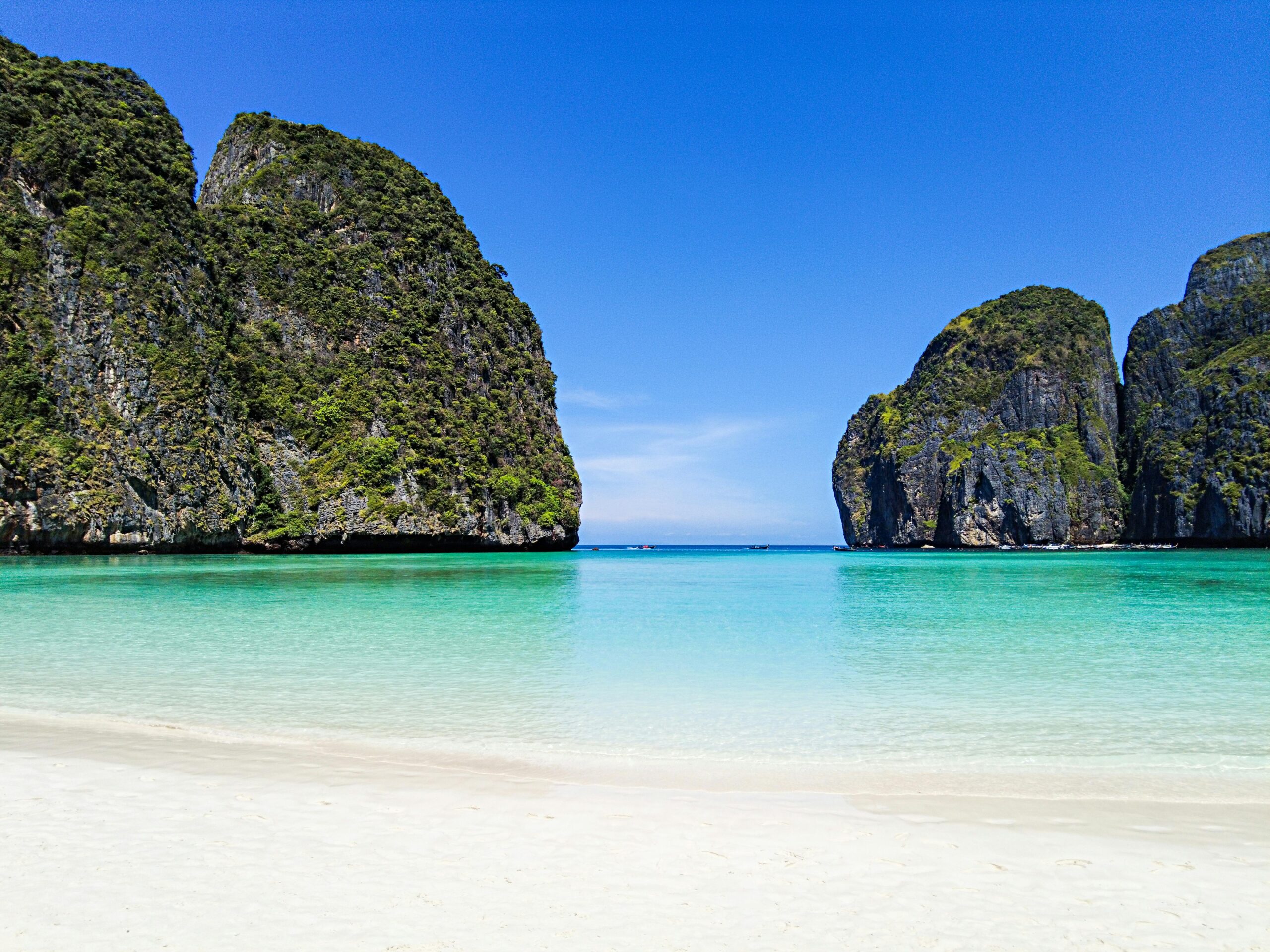 Phi Phi Islands crystal clear water Thailand